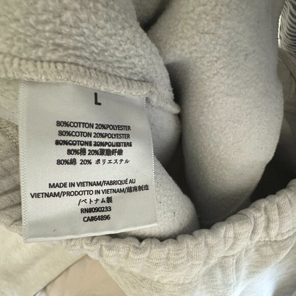 Essentials Sweatpants L - Picture 3 of 4